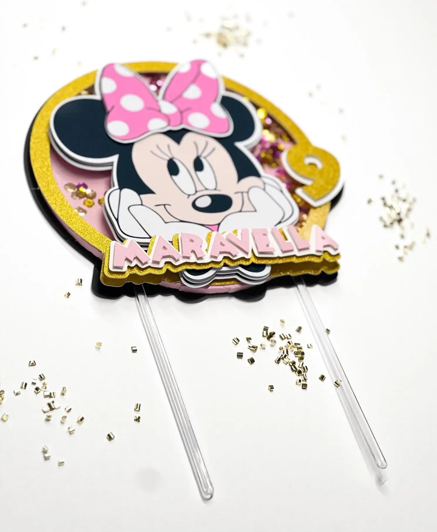 Minnie Mouse Cake Shaker Topper | Custom Name & Age | Pink, Gold or Red | Personalized Birthday Party Decor | Minnie Mouse Theme Mi tienda