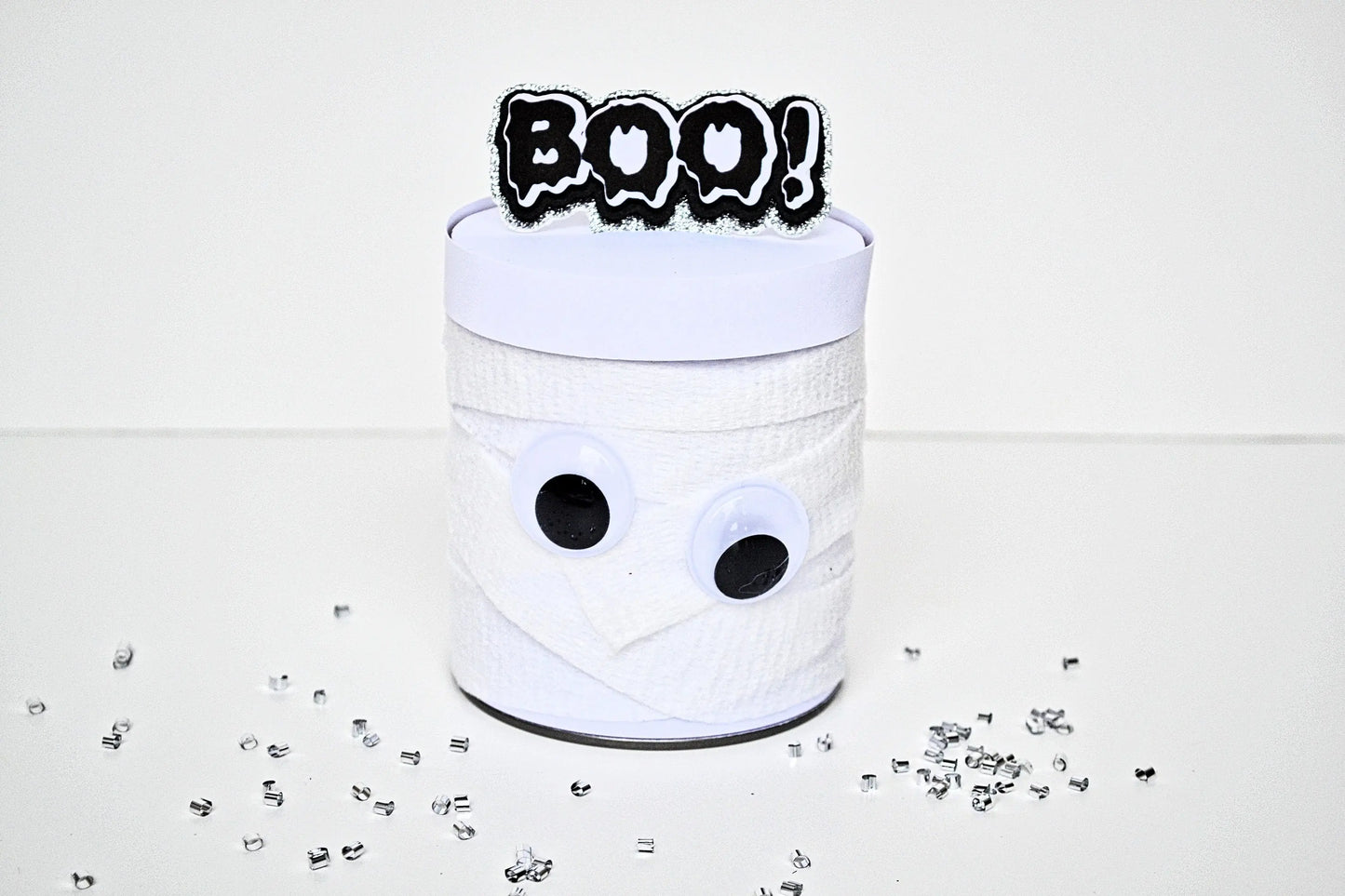 Spooky Halloween Party Favor – Mummy Pringles Box, Haunted House Decor, Adult Halloween Snack Mi tienda