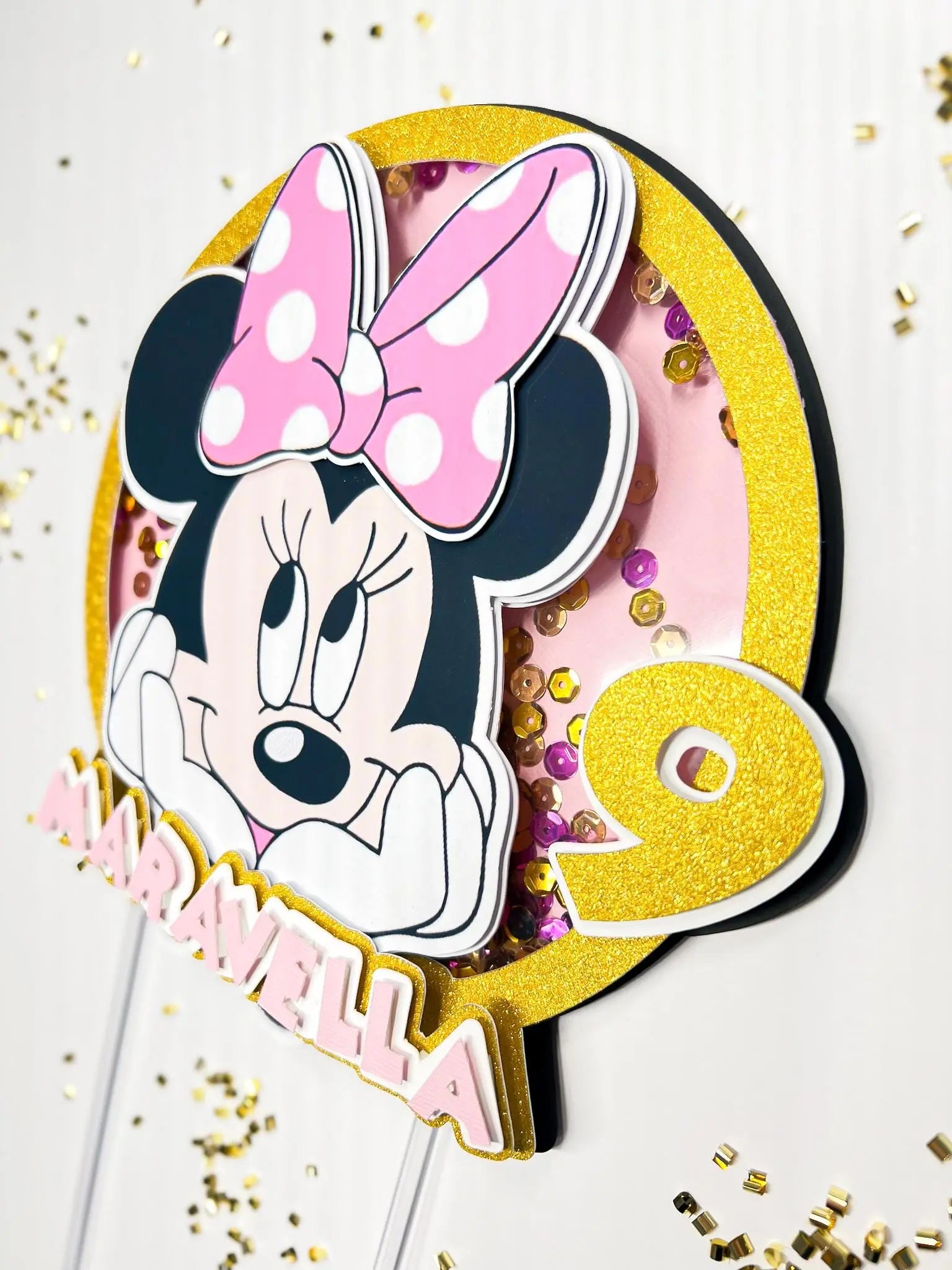 Minnie Mouse Cake Shaker Topper | Custom Name & Age | Pink, Gold or Red | Personalized Birthday Party Decor | Minnie Mouse Theme Mi tienda