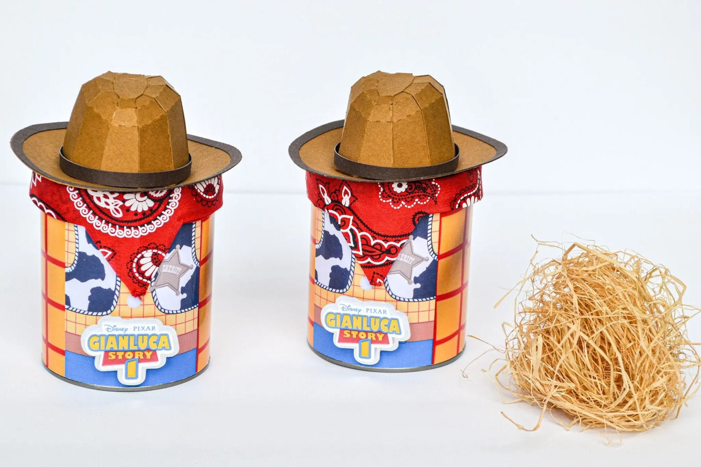 Woody Pringles Favor Can – Cowboy Party Snack Can with Hat & Bandana – Custom Toy Story Birthday Favors – Western Party Supplies Mi tienda