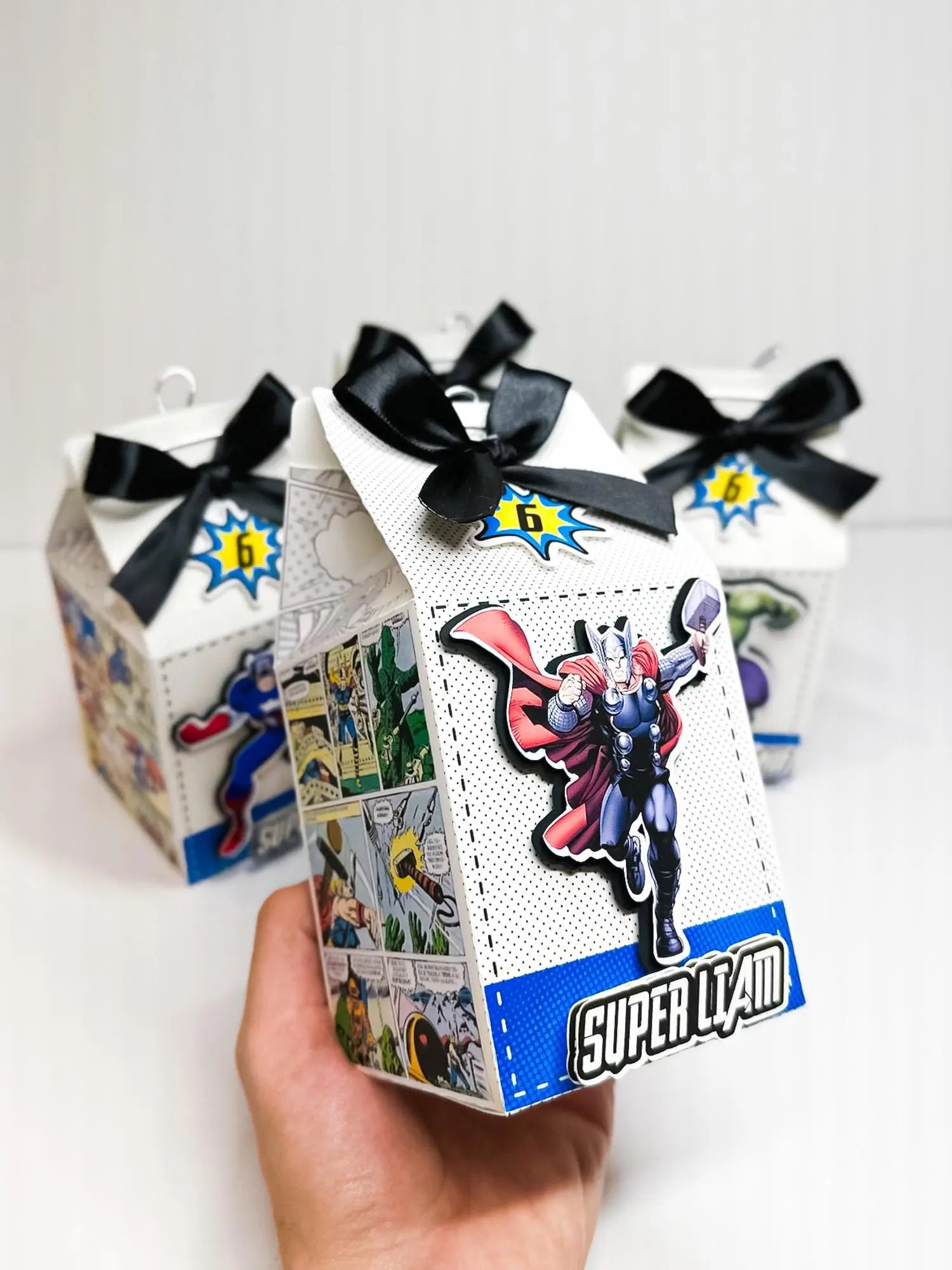 Comic Book Favor Boxes, Superhero Birthday Party Decorations Mi tienda