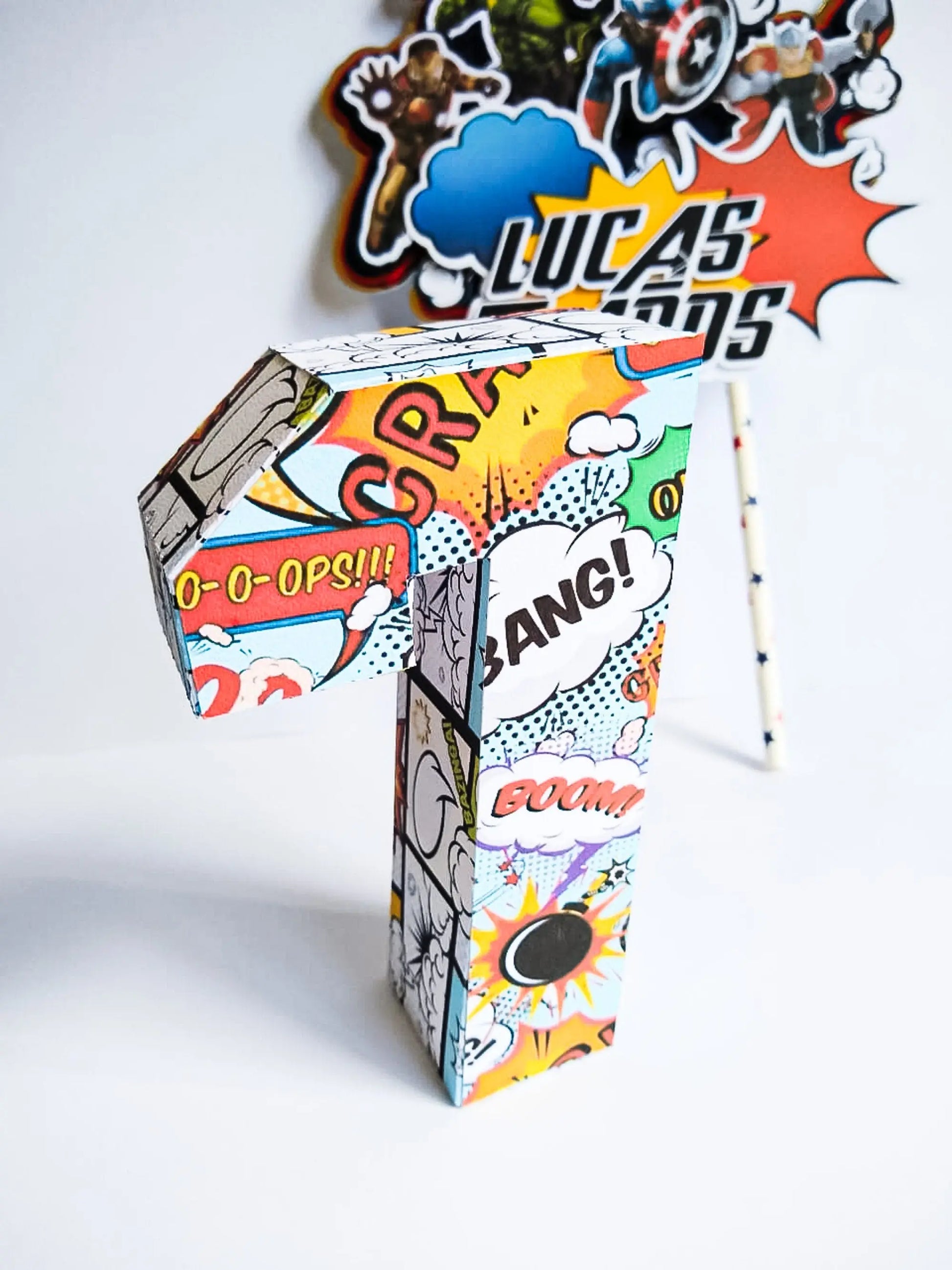 Handmade Superhero Party Package, Comic Book Style Cake Topper, 3D Numbers, Candy Boxes, Milk Box Shaker, Cupcake Toppers, Birthday Banner Mi tienda