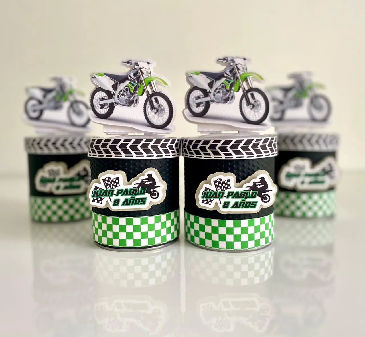 Motocross Party Favors: Custom Mini Pringles Snack Pack Mi tienda