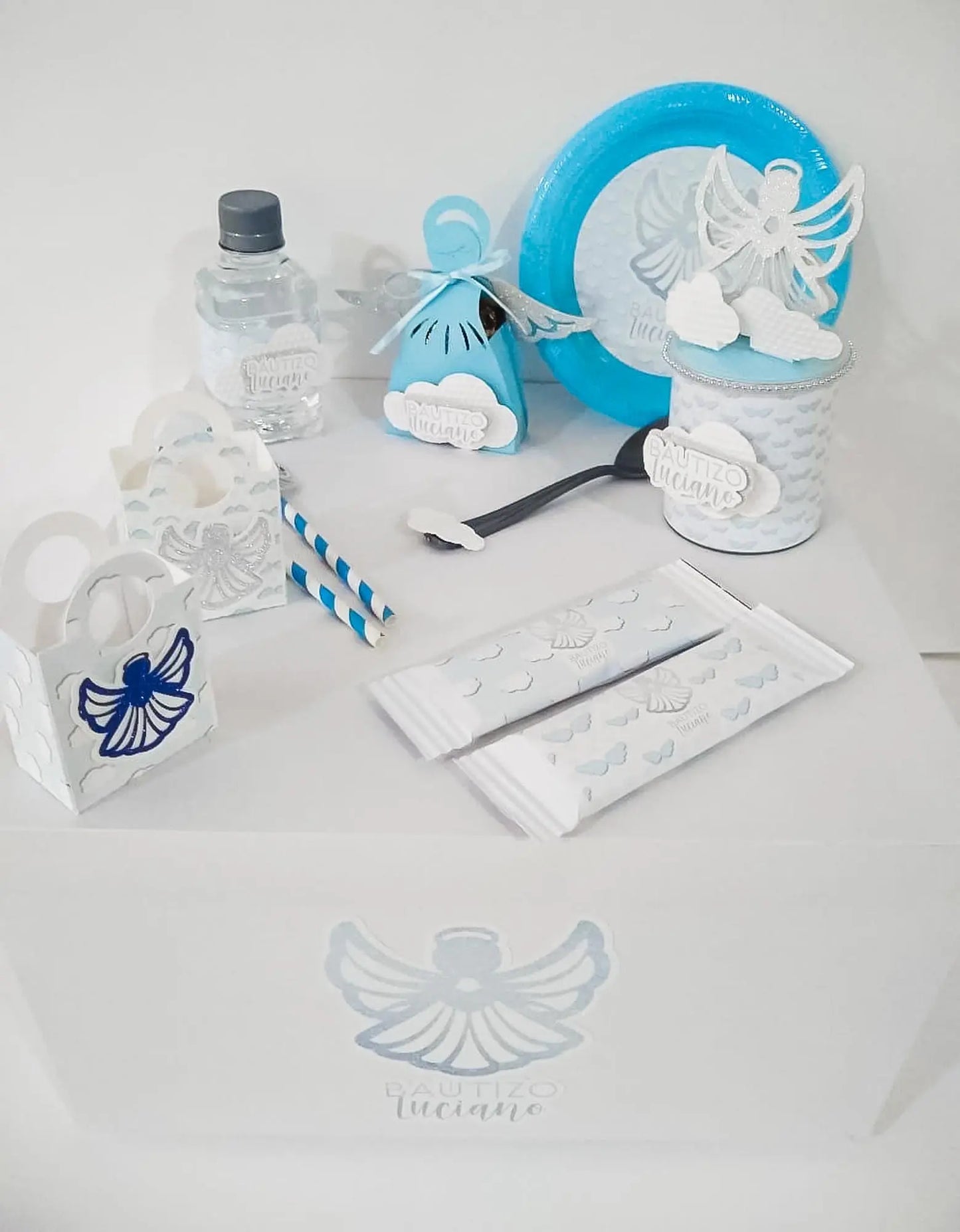 Angel Water Bottle Labels with Straws | Personalized Baptism, Baby Shower, Communion Party Drink Wraps Mi tienda
