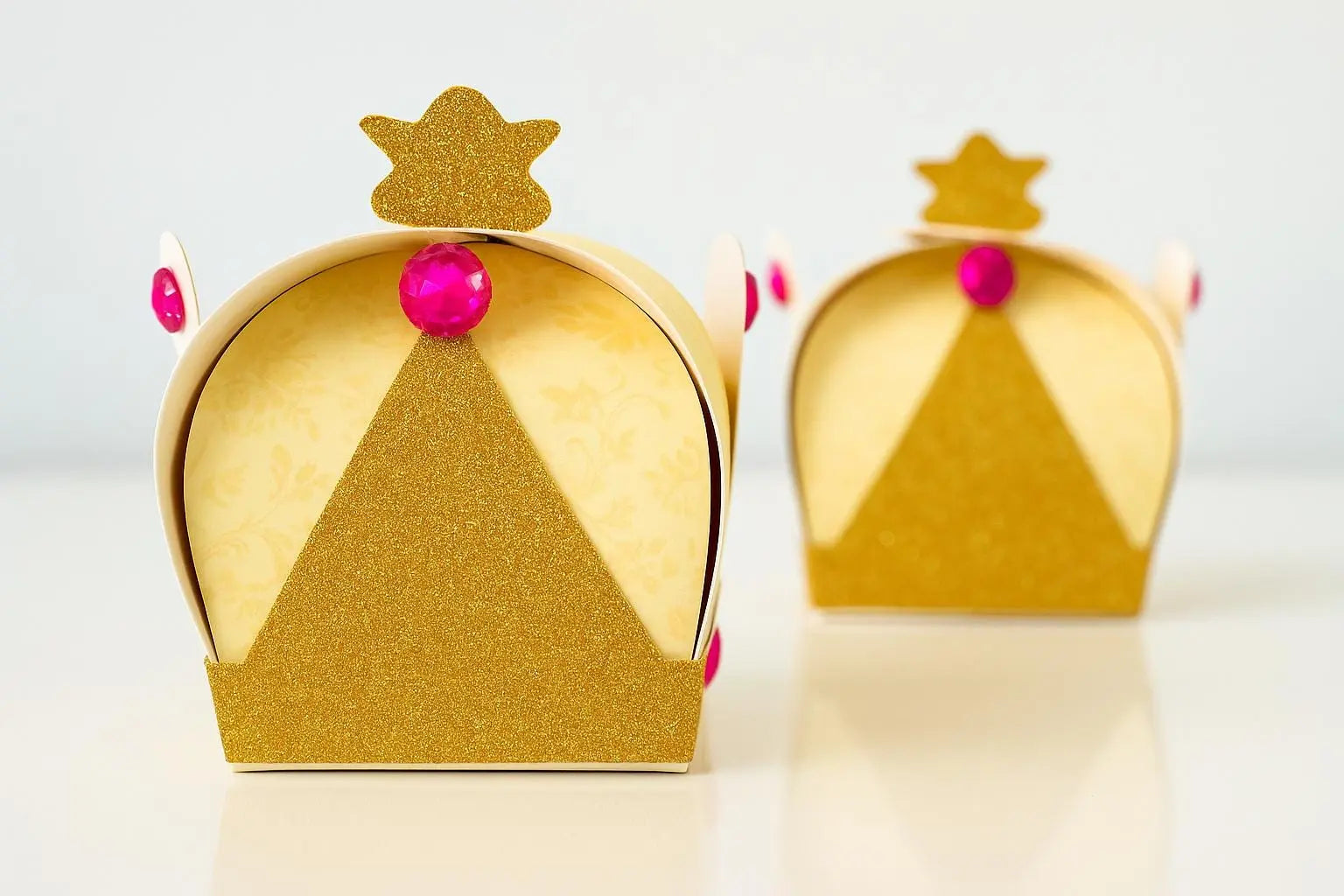 Gold Crown Favor Box: Princess Party, Baby Shower, Quinceañera Mi tienda