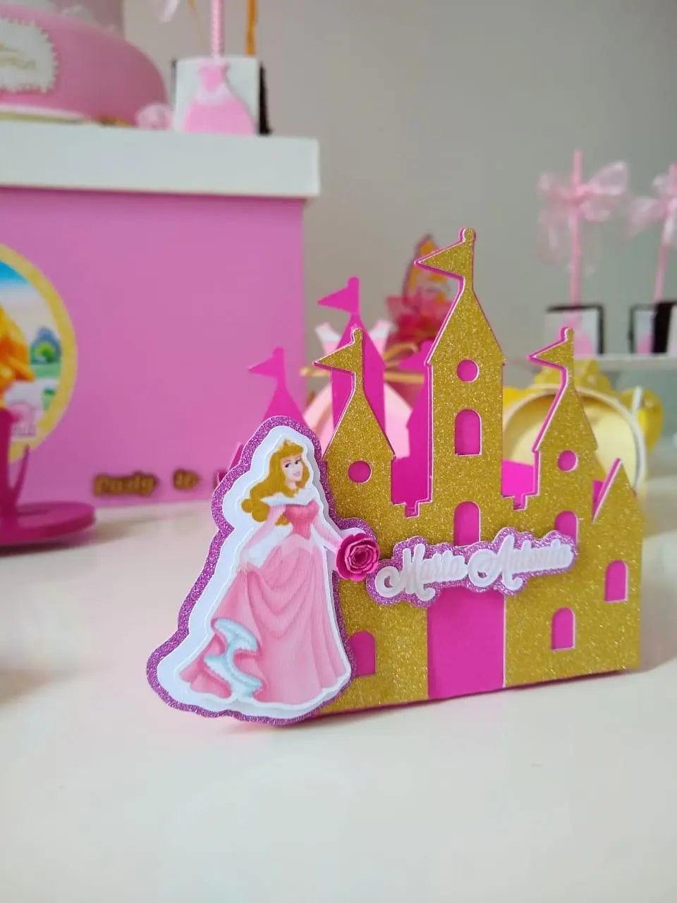 Princess castle favor box - pink and gold glitter castle box, royal birthday party decor, princess party centerpiece, fairytale table decor Mi tienda