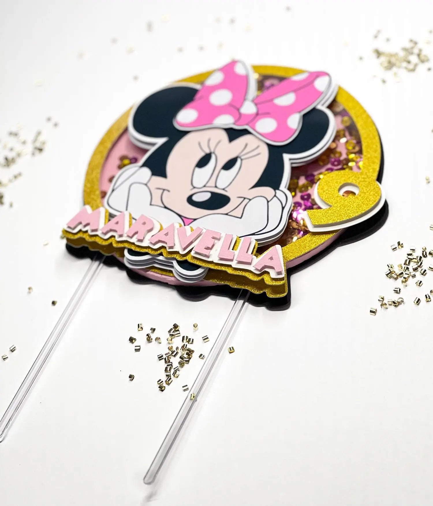 Minnie Mouse Cake Shaker Topper | Custom Name & Age | Pink, Gold or Red | Personalized Birthday Party Decor | Minnie Mouse Theme Mi tienda