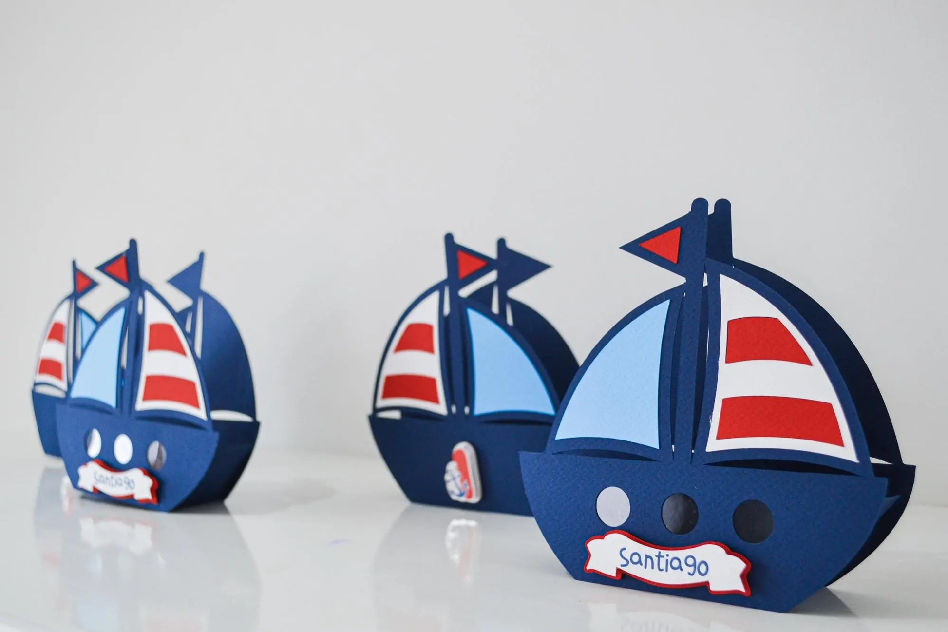 Personalized Nautical Candy Box - Sailboat Party Favor - Anchor Baby Shower Gift - Ahoy It’s a Boy Decoration - Nautical Party Favor Mi tienda