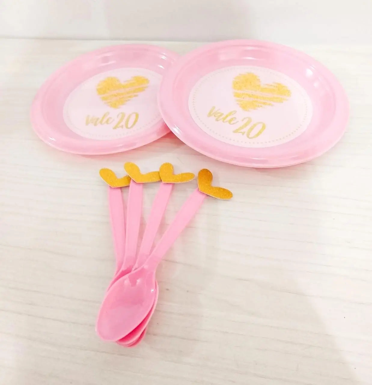 Custom Party Plates with Spoons: Personalized Pink Gold Tableware for Birthday, Sweet 16, Quinceañera Mi tienda