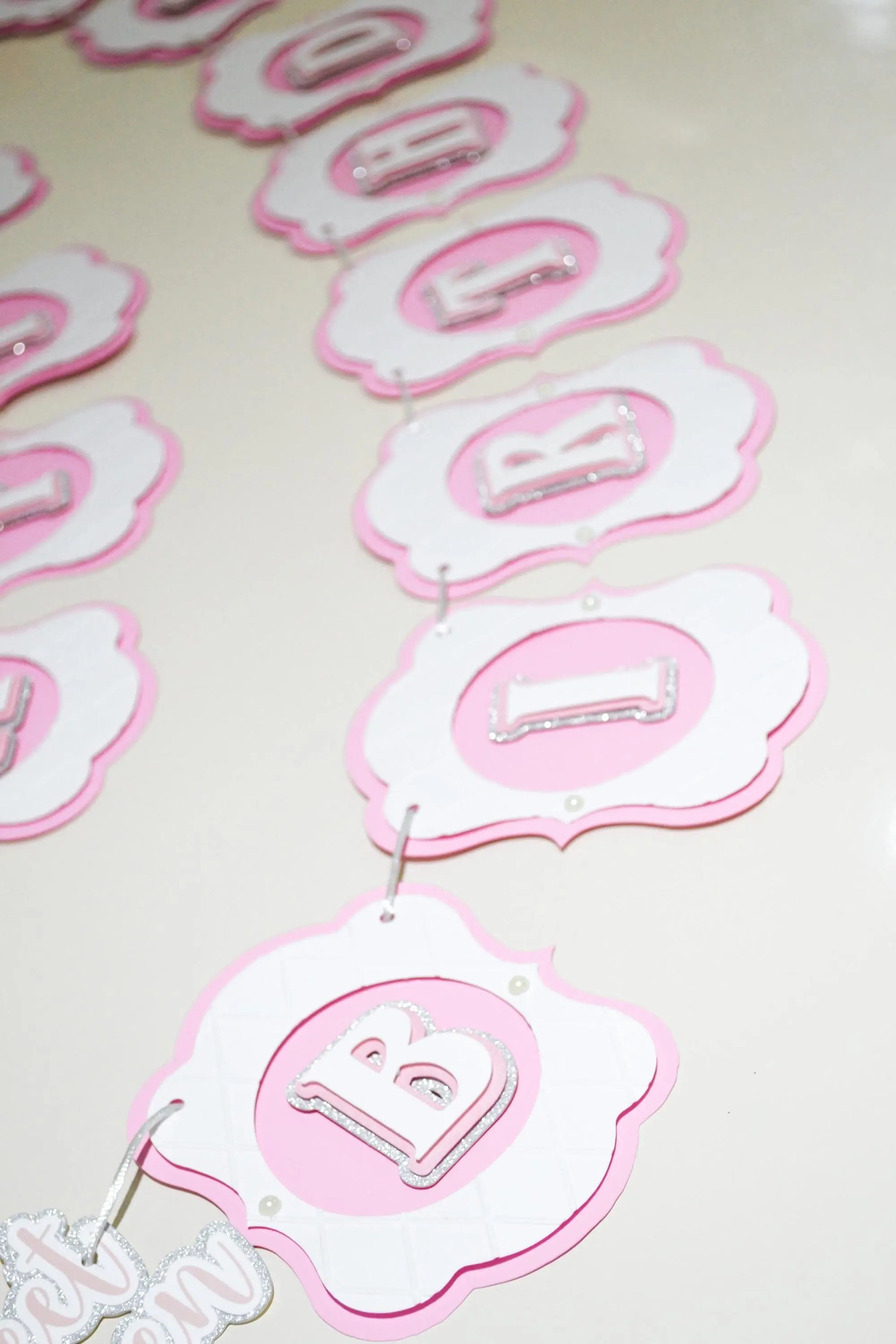Sweet 16 Birthday Banner Pink Happy Birthday Sign, Sweet Sixteen Party Decorations, Quinceanera Backdrop, Girl Birthday Garland Mi tienda