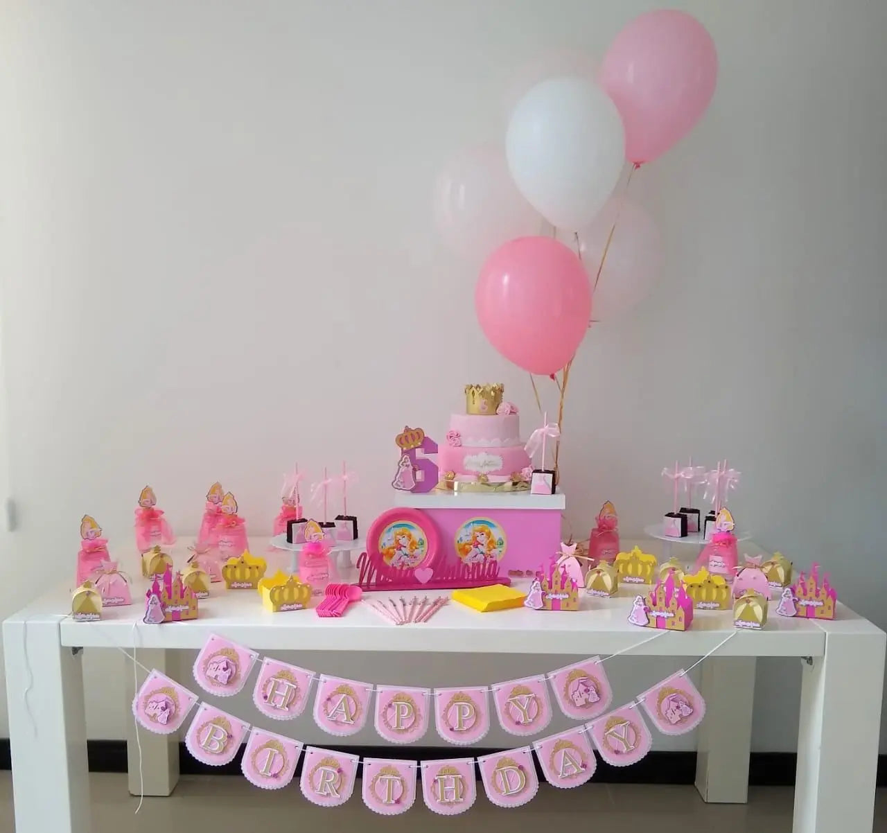 Princess 3D Letters & Party Bundle | Personalized Banner | Favor Boxes and Water Labels | Princess Birthday Decor Mi tienda