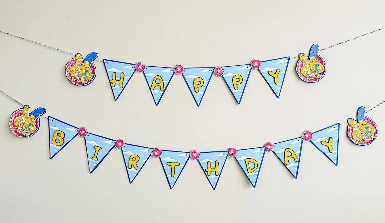 The Simpsons Graduation Party Decor Box – Full Personalized Party Set with Banner, 3D Name Letters, Favor Boxes & Pringles Mi tienda