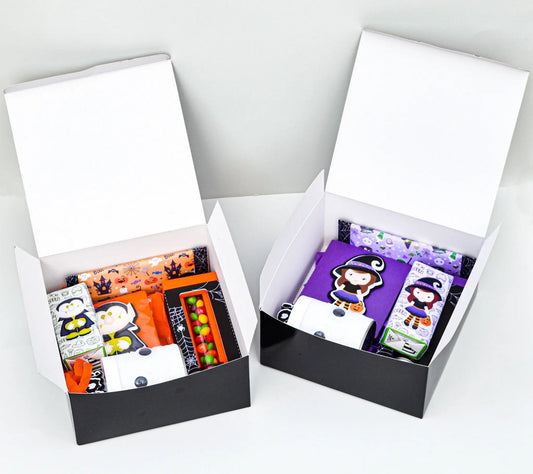 Halloween Treat & Craft Box – Kids Party Favor Set with Skittle, Hershey’s Bar, Pringles and Drink Mi tienda