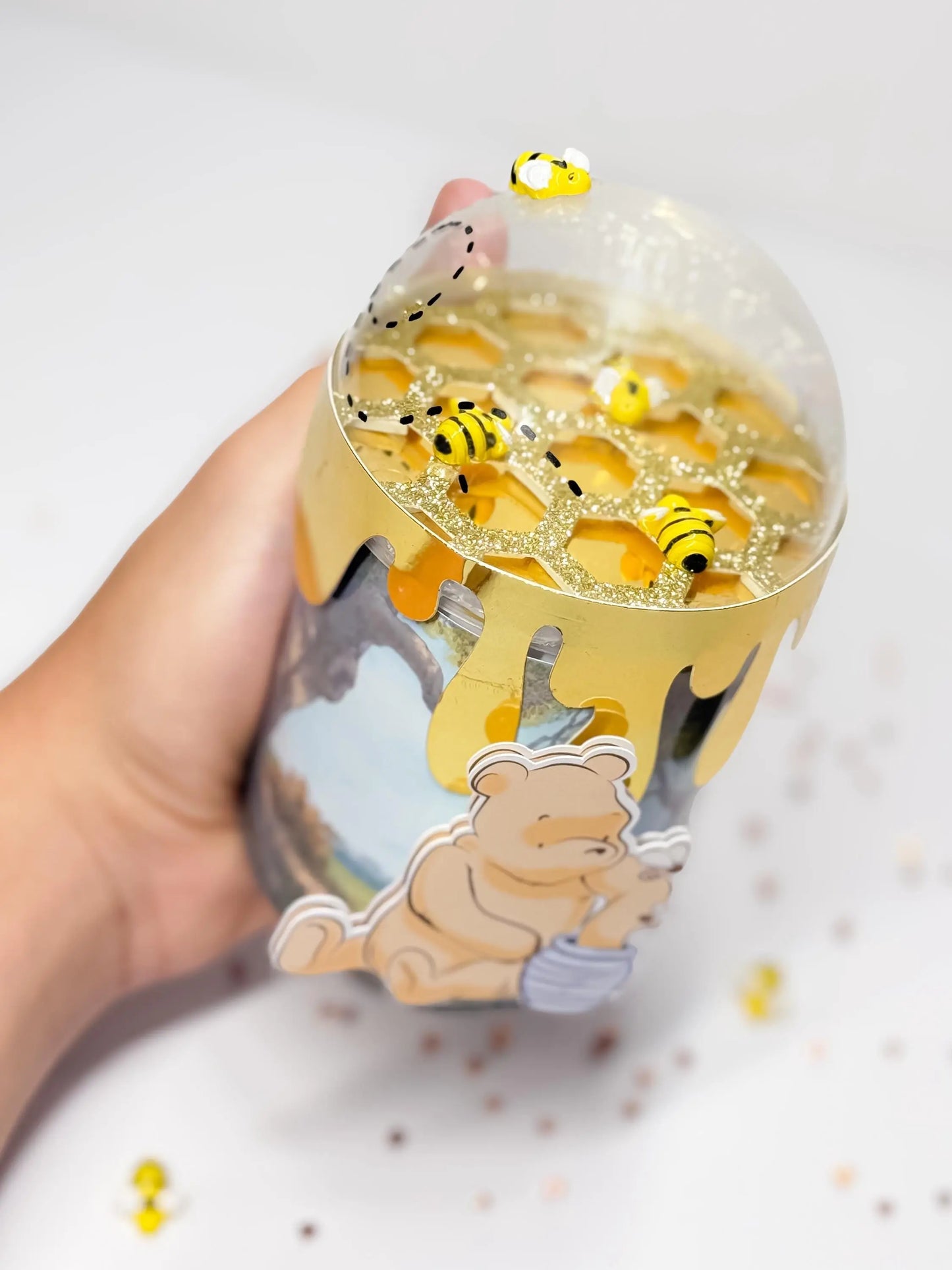 Winnie the Pooh Party Favors: Honey Pot Pringles Cans Mi tienda