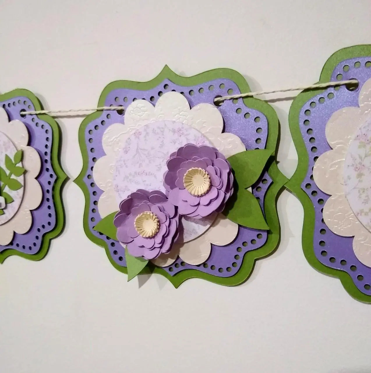 Lavender Floral Happy Birthday Banner, Purple Garden Party Decoration, Elegant Glitter Letter Birthday Sign, Custom Name Party Decor Mi tienda