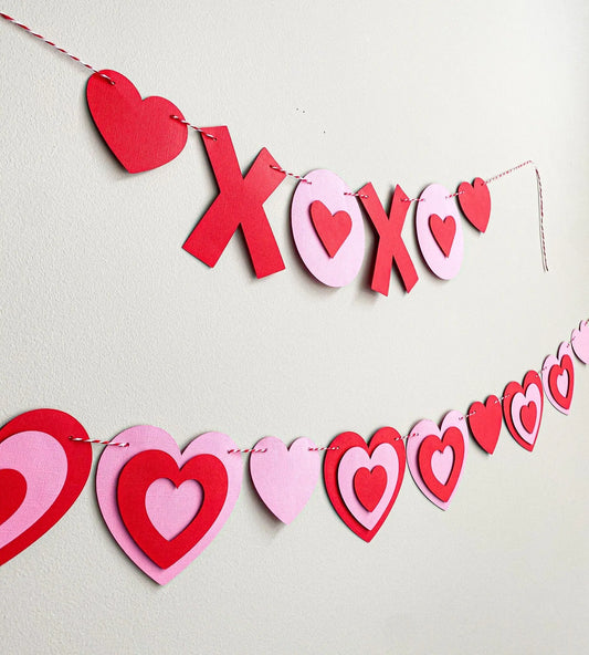 XOXO Banner with Red and Pink Hearts, Valentine's Day Mantel Decor, Love Garland, Romantic Party Banner, XOXO Valentine's Decoration Mi tienda