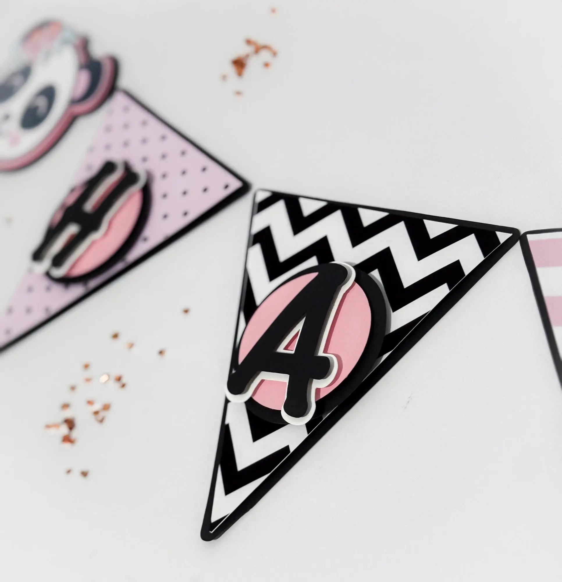 Panda Birthday Banner – Pink & Black Party Decoration for Baby Shower or Girls Birthday Mi tienda