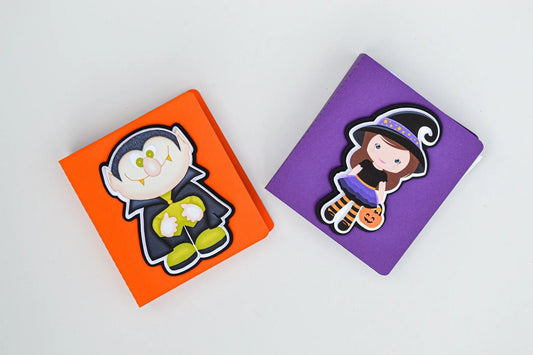 Halloween Coloring Book Party Favor – Personalized Kids Activity Pack with Crayons & Stickers | Orange or Purple Gift Mi tienda