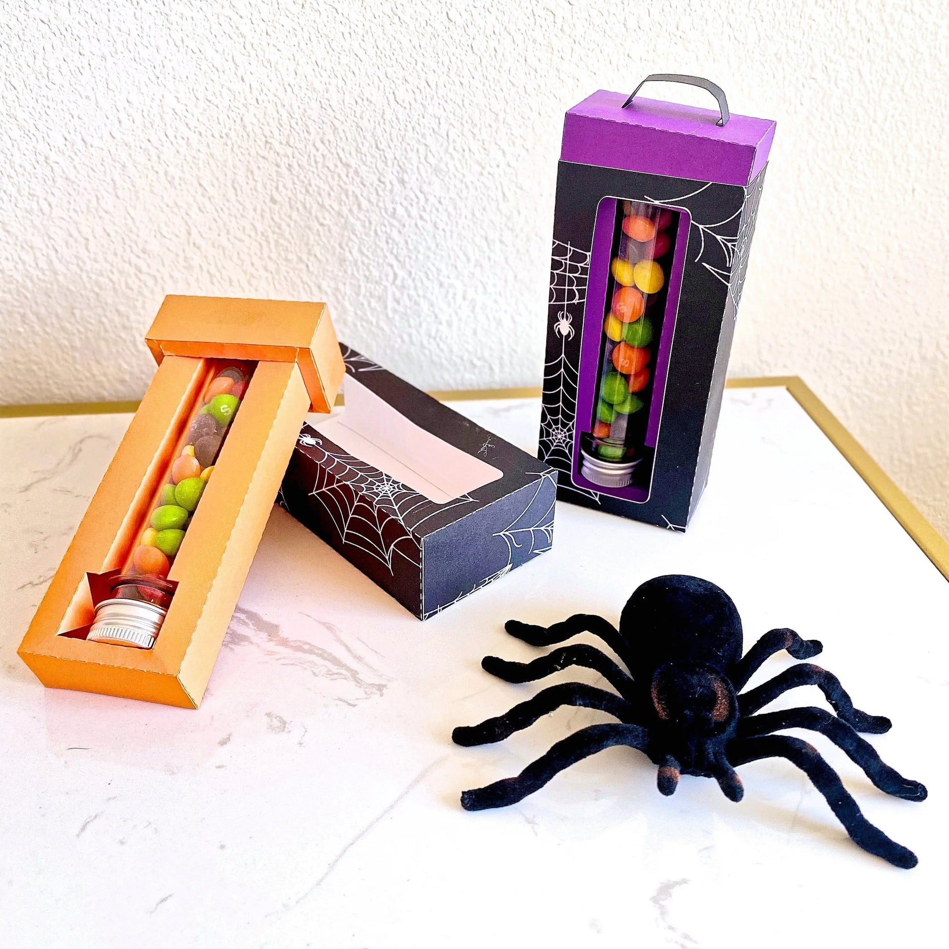 Halloween Candy Tubes – Colorful Party Favor for Trick-or-Treat, Fall Gatherings & Events Mi tienda