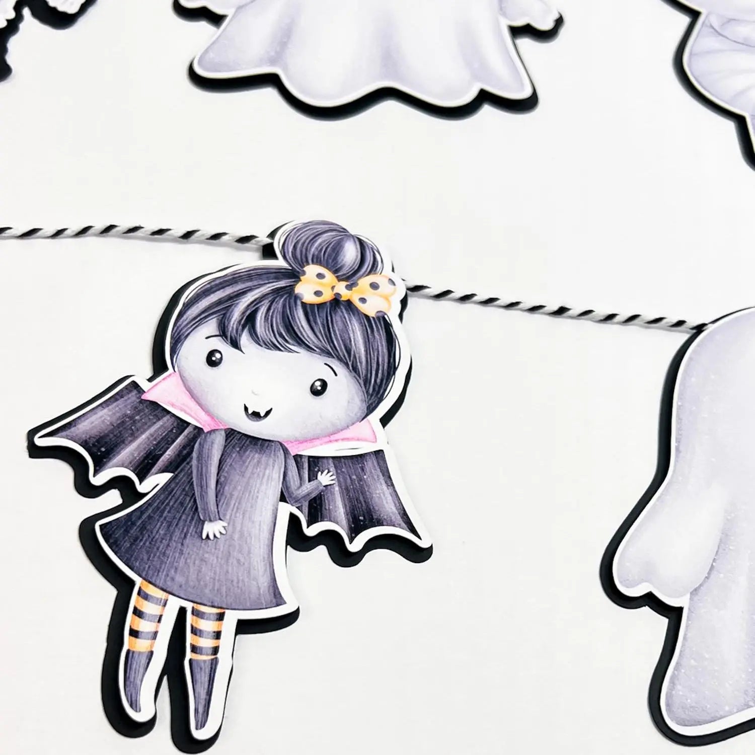 Halloween Ghost & Skeleton Garland – Cute Kids Halloween Banner, Spooky Party Bunting Mi tienda