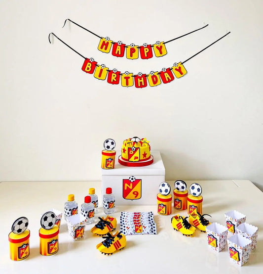 Soccer Birthday Party Decorations Bundle | Personalized Soccer Favors with Pringles, Popcorn Boxes, Candy Bars, Water Labels, Banner Mi tienda