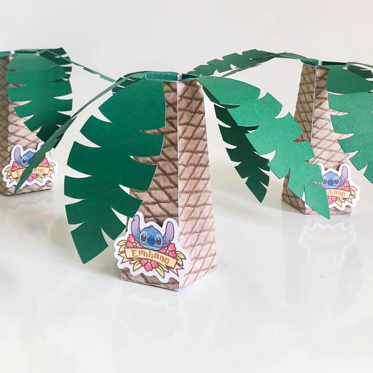 Stitch Palm Tree Favor Box – Personalized Party Box with Child's Name – Custom Birthday Favor for Kids – Stitch Party Supplies Mi tienda