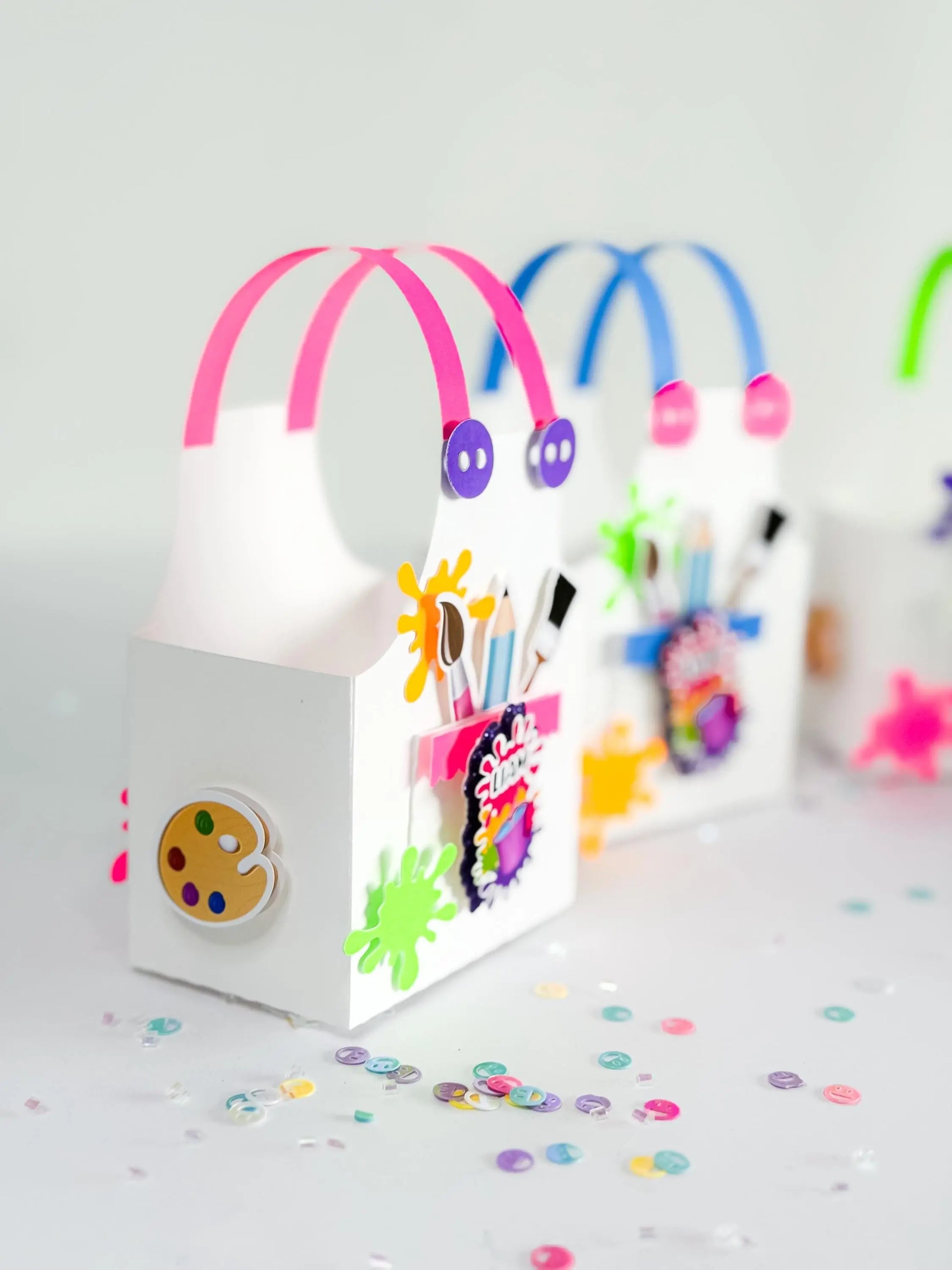 Kids Paint Suit Party Favor Box | Custom Artist Supply Box | Paint Birthday Party Candy Holder | Art Themed Party Favor for Kids | Set of 6 Mi tienda