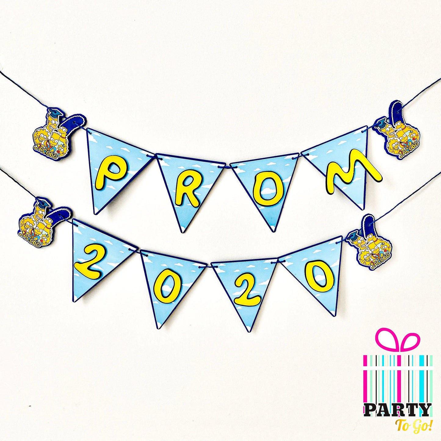 The Simpsons Graduation Party Decor Box – Full Personalized Party Set with Banner, 3D Name Letters, Favor Boxes & Pringles Mi tienda