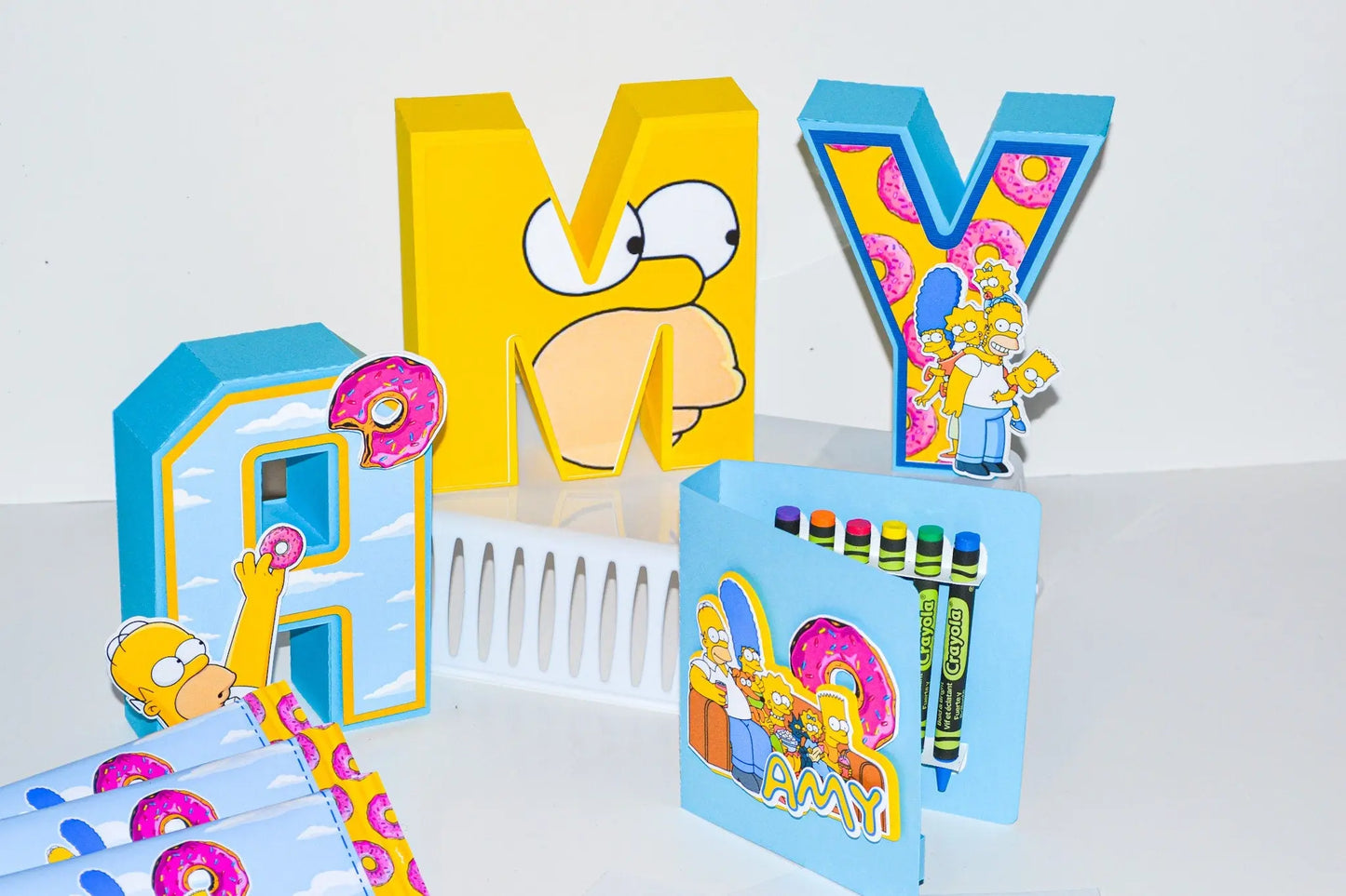 The Simpsons Birthday Party Kit – Banner, 3D Name Letters, Coloring Books & Hershey’s – Cartoon Theme Party Supplies Mi tienda