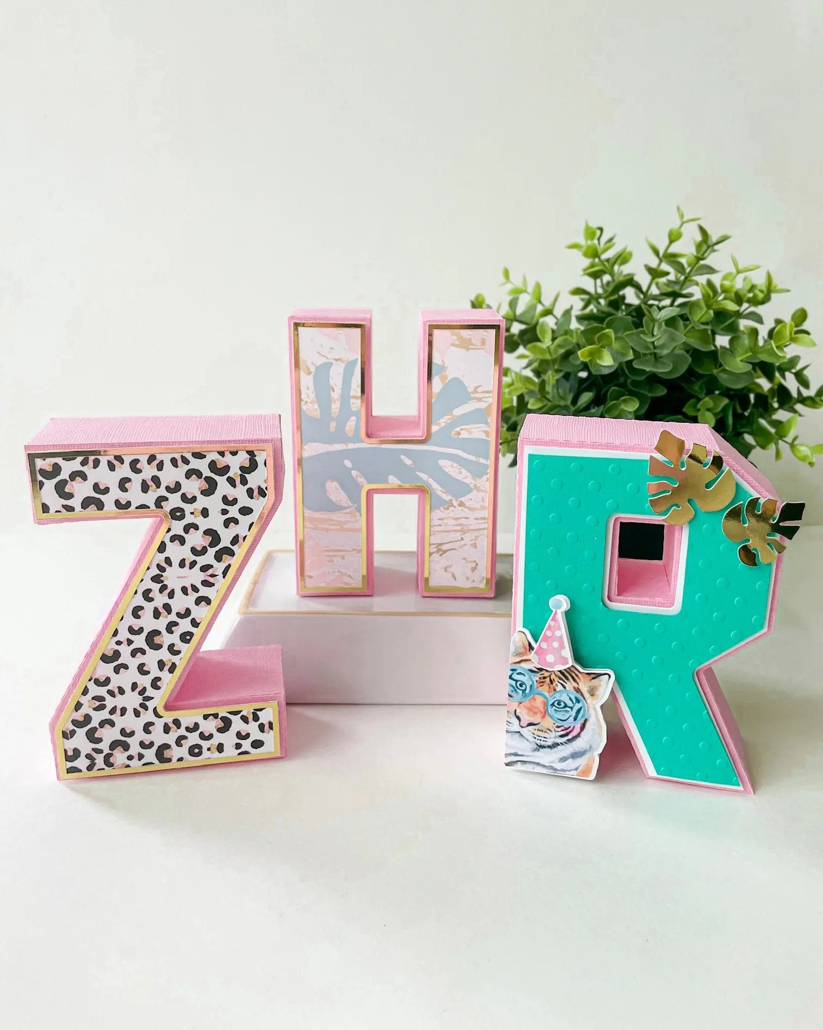 Safari Baby Shower Name Letters: Jungle 3D Centerpiece with Animal Print, Girl Shower Table Decor Mi tienda