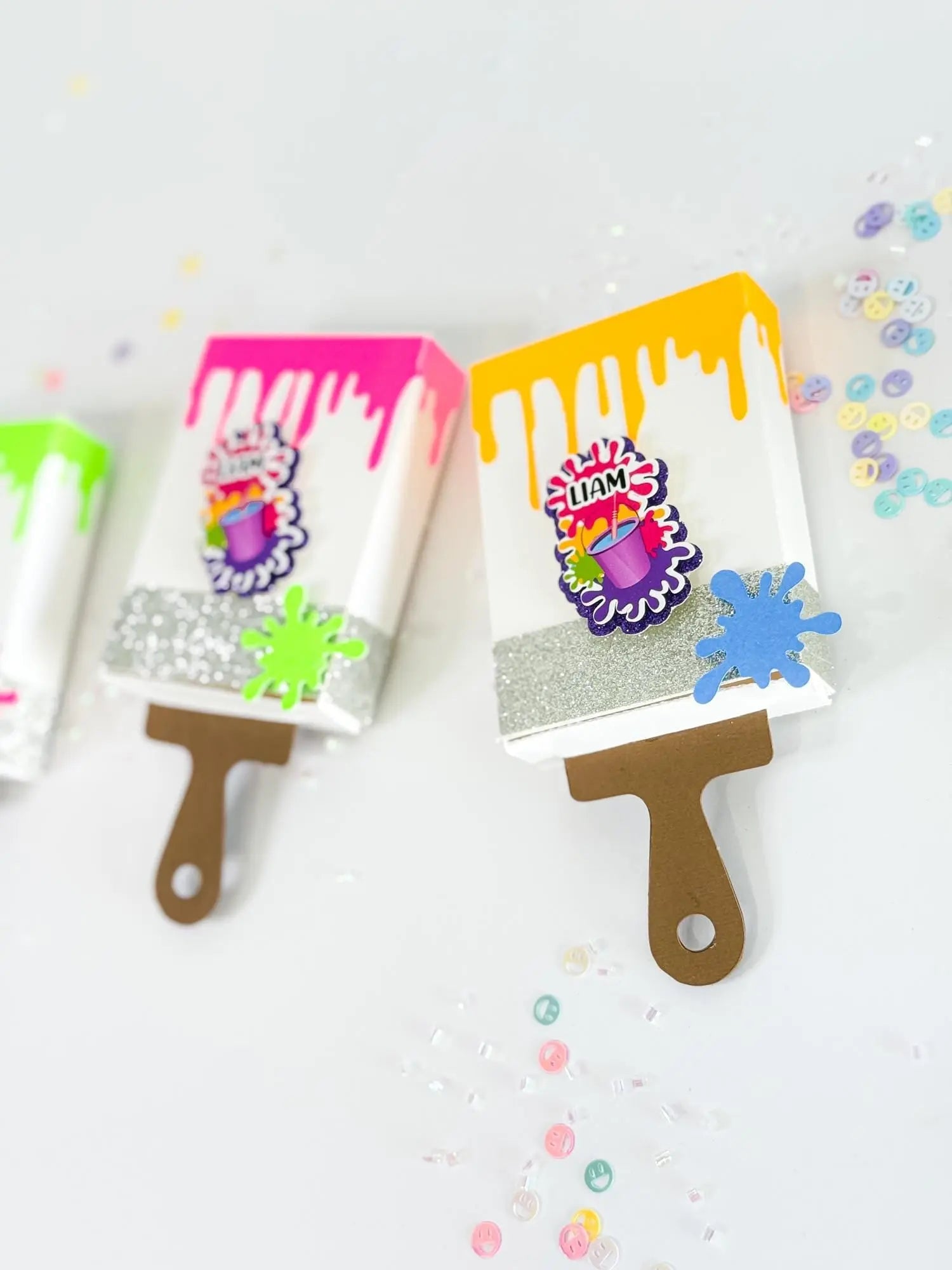 Paintbrush Party Favor Box | Art Theme Candy Holder for Kids Birthday | Artist Party Goodie Box - Set of 6 Mi tienda