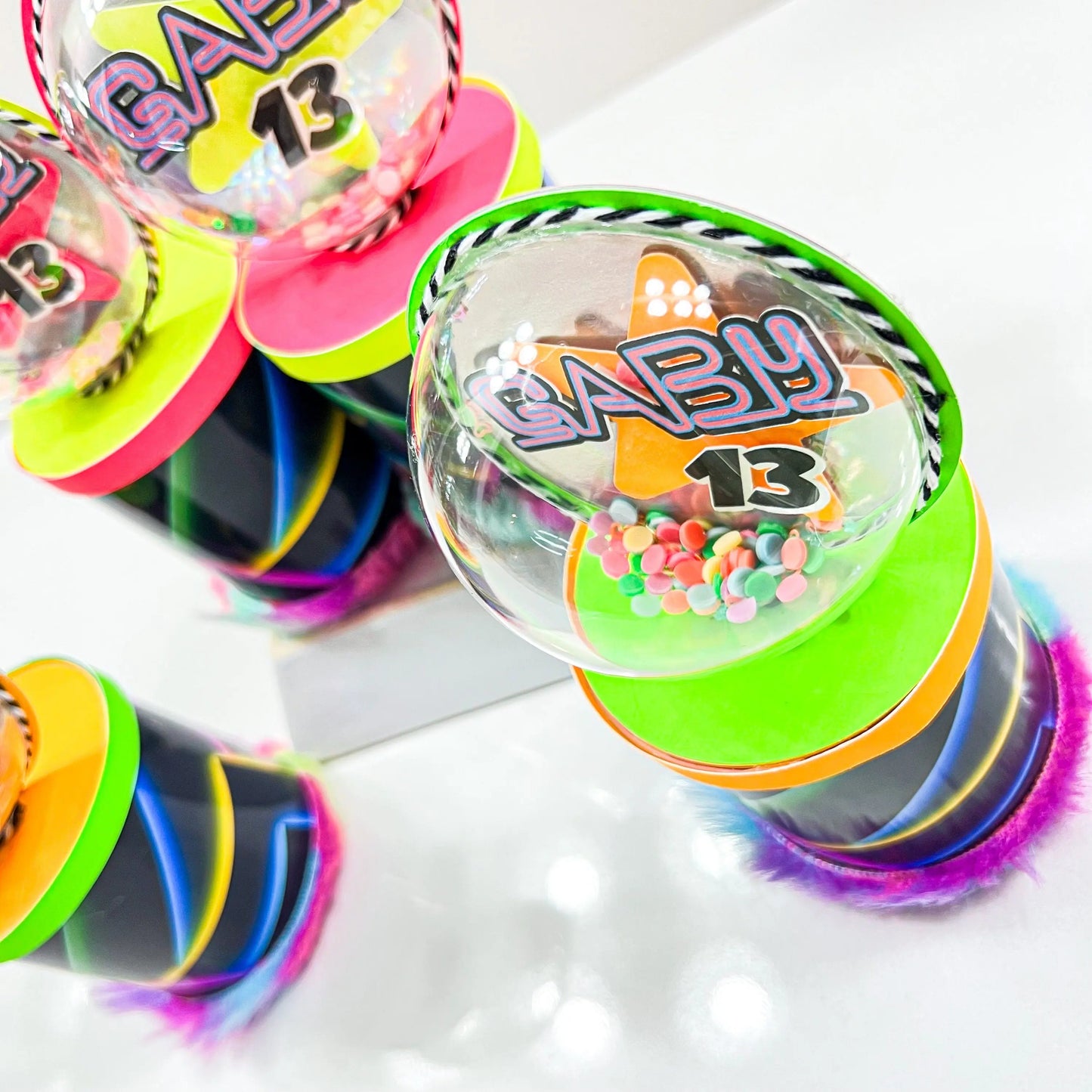 Neon Party Favors, Neon Party Decorations, Neon Birthday Decorations, Neon Party, Teens Birthday, Neon Chips Can Mi tienda