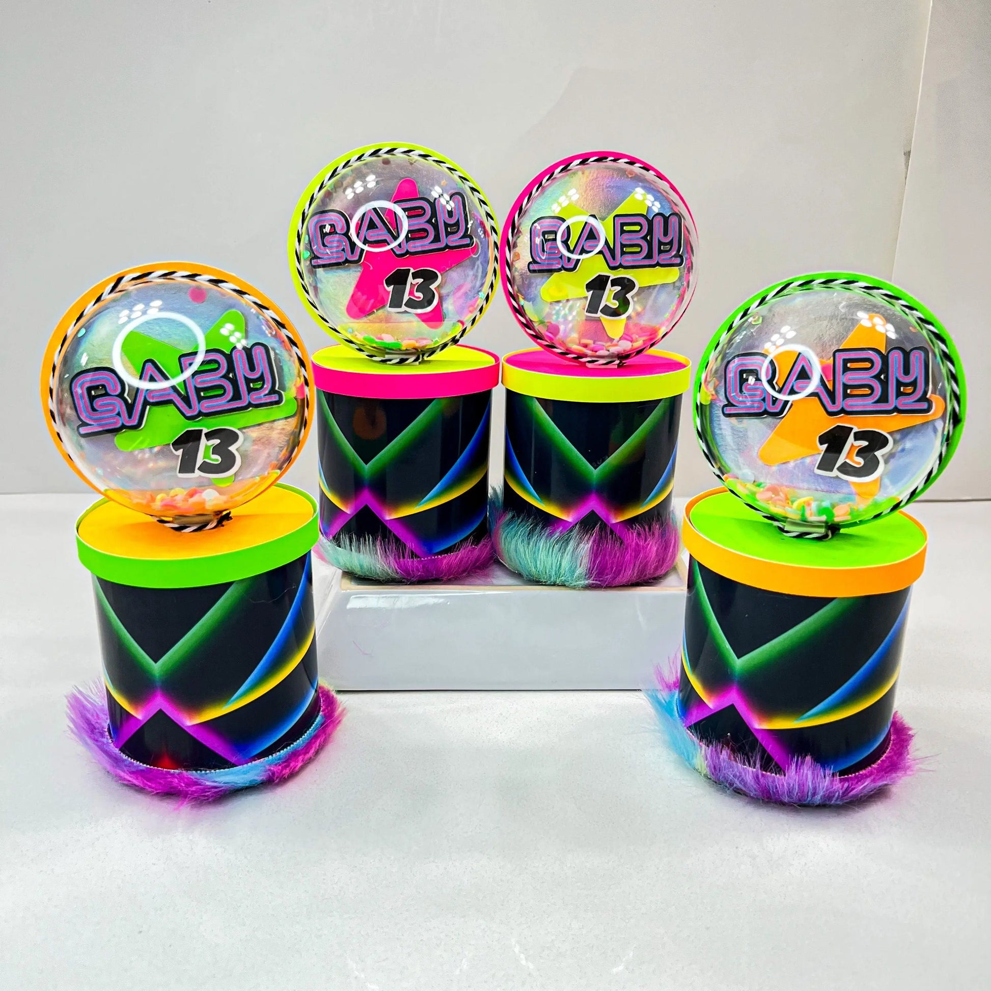 Neon Party Favors, Neon Party Decorations, Neon Birthday Decorations, Neon Party, Teens Birthday, Neon Chips Can Mi tienda