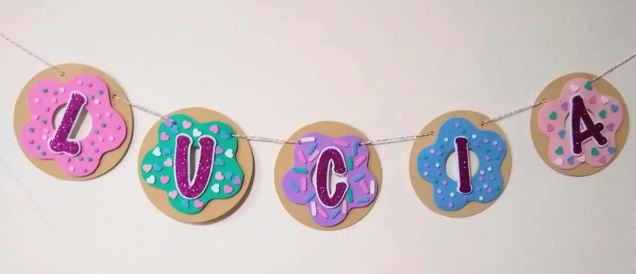 Donut Happy Birthday Banner, Pastel Sprinkle Garland with Glitter Letters, Custom Name Option, Donut Party Decoration Mi tienda